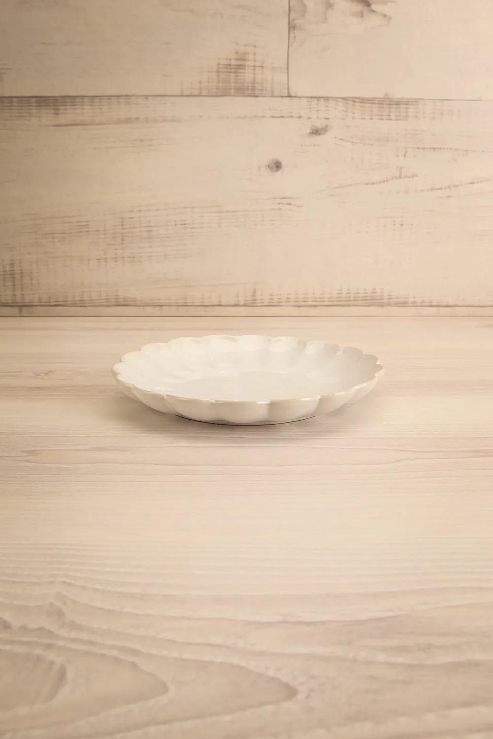 Amelia Plate White | 2 Options